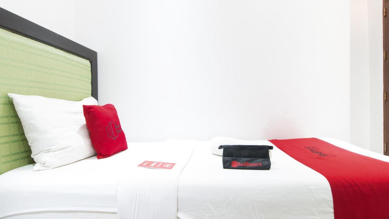 Reddoorz @ Real Fatima Tacloban Hotel Anibong Bagian luar foto