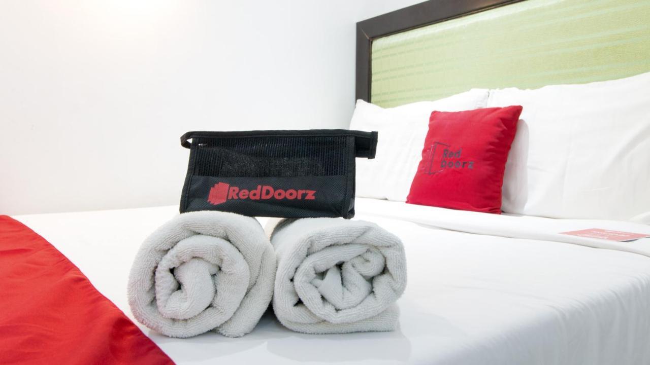 Reddoorz @ Real Fatima Tacloban Hotel Anibong Bagian luar foto